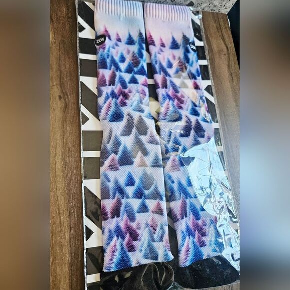ZOX ADVENT SURPRISE ZOX SOX Winter Tree Ombre long socks Collectible Rare OSFA - Picture 3 of 6